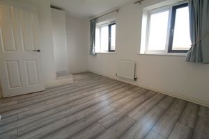 Bedroom- click for photo gallery